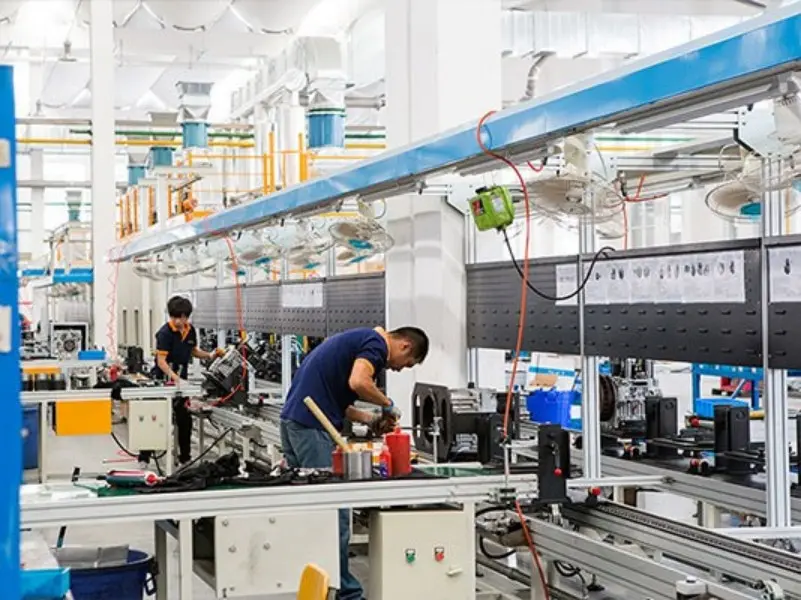 COMPANY ADVANTAGE (4)